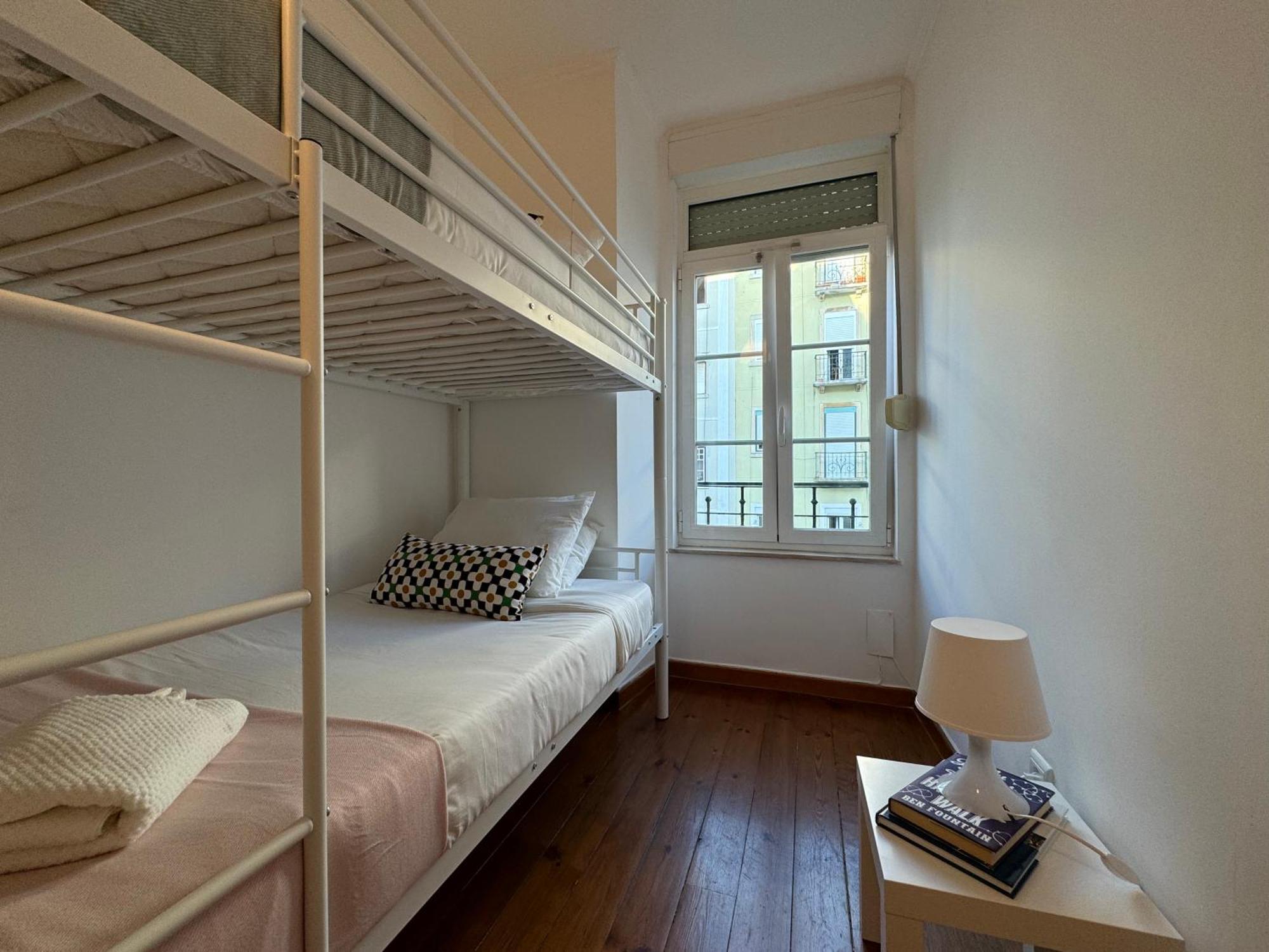 Rooms In Arroios Lisbon Bagian luar foto